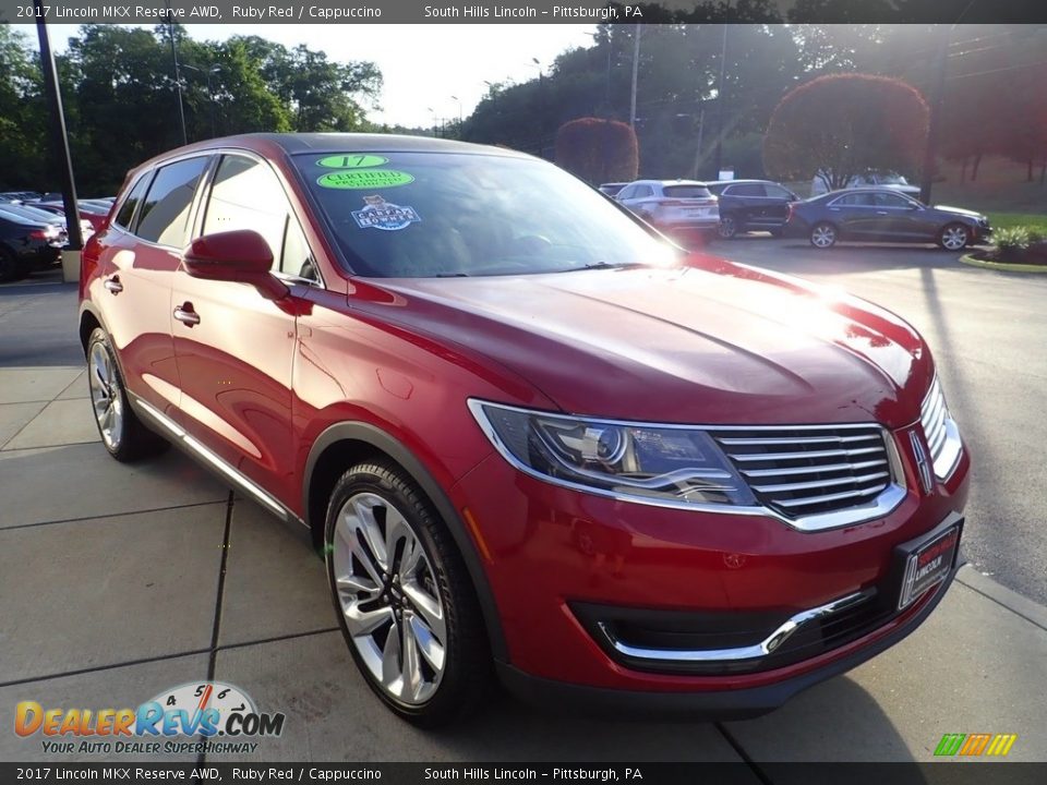 Front 3/4 View of 2017 Lincoln MKX Reserve AWD Photo #7