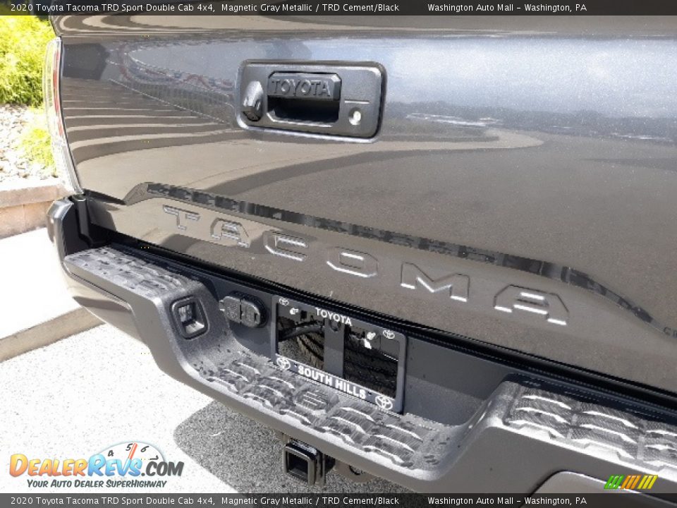 2020 Toyota Tacoma TRD Sport Double Cab 4x4 Magnetic Gray Metallic / TRD Cement/Black Photo #25