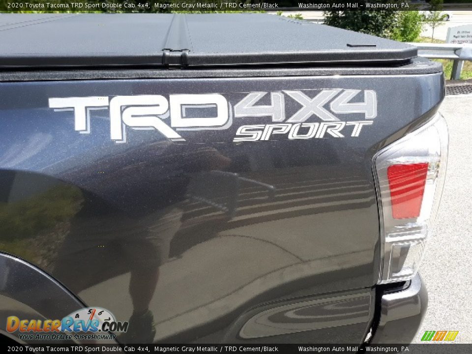 2020 Toyota Tacoma TRD Sport Double Cab 4x4 Magnetic Gray Metallic / TRD Cement/Black Photo #29