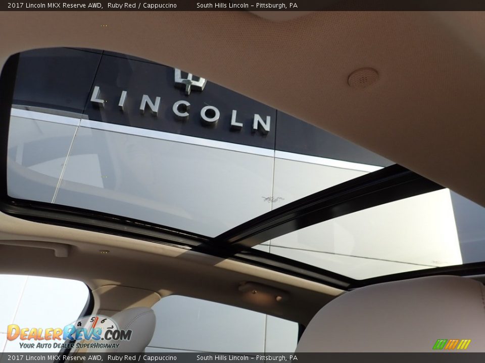 Sunroof of 2017 Lincoln MKX Reserve AWD Photo #20