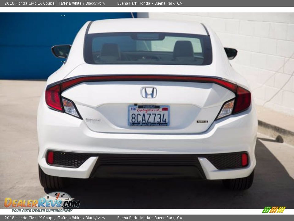 2018 Honda Civic LX Coupe Taffeta White / Black/Ivory Photo #11