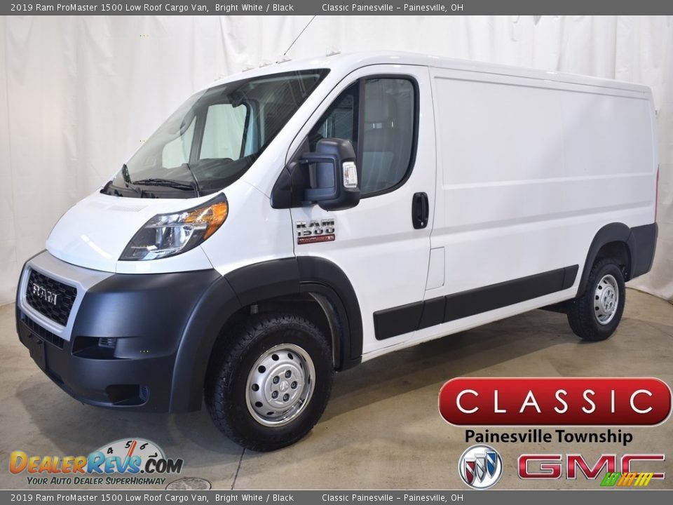 2019 Ram ProMaster 1500 Low Roof Cargo Van Bright White / Black Photo #1