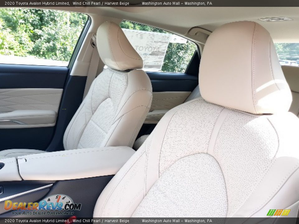 Front Seat of 2020 Toyota Avalon Hybrid Limited Photo #18