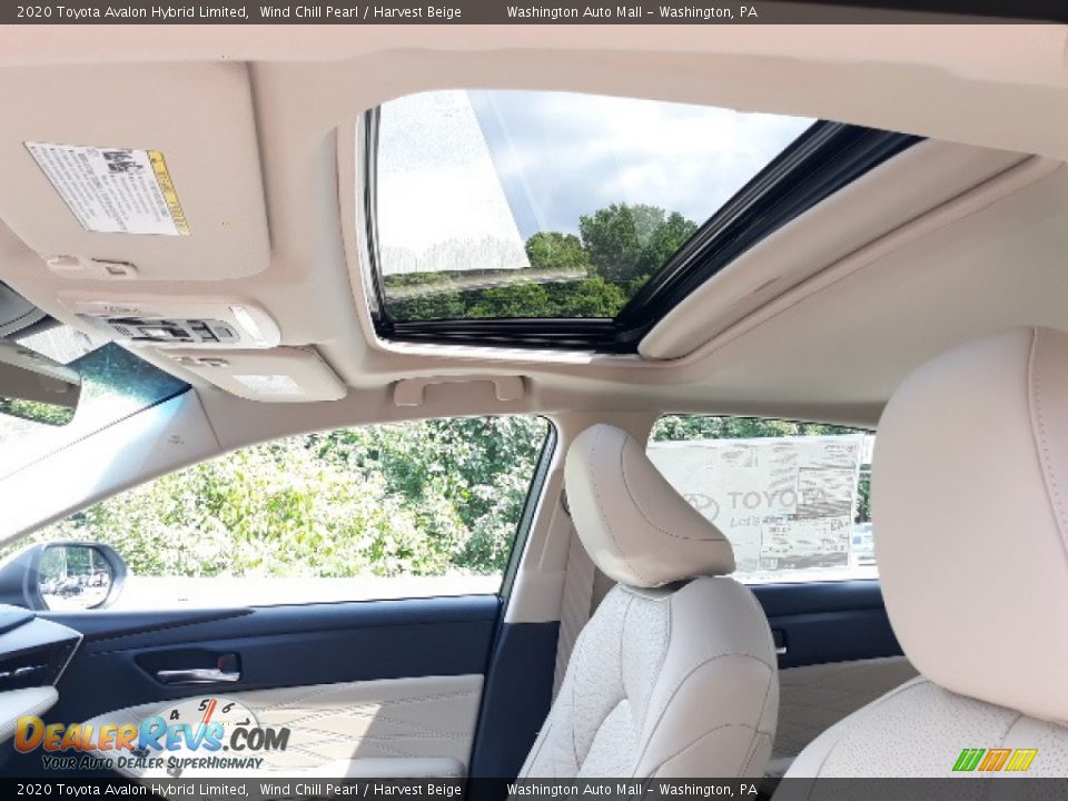 Sunroof of 2020 Toyota Avalon Hybrid Limited Photo #19