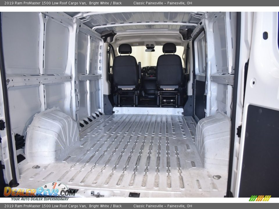 2019 Ram ProMaster 1500 Low Roof Cargo Van Bright White / Black Photo #7