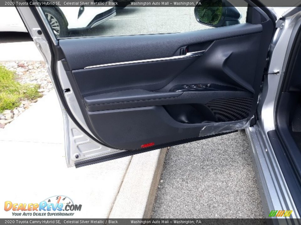 Door Panel of 2020 Toyota Camry Hybrid SE Photo #21