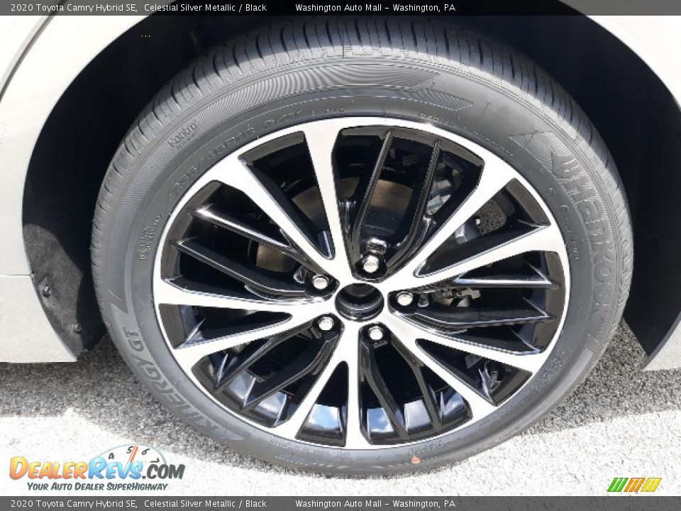 2020 Toyota Camry Hybrid SE Wheel Photo #34