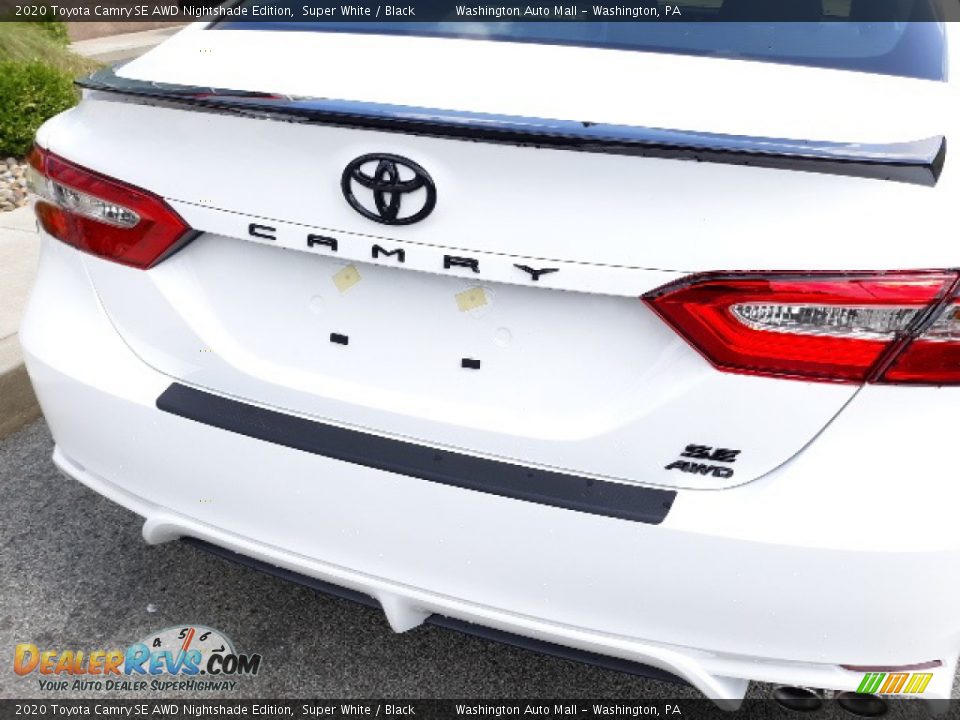 2020 Toyota Camry SE AWD Nightshade Edition Logo Photo #8