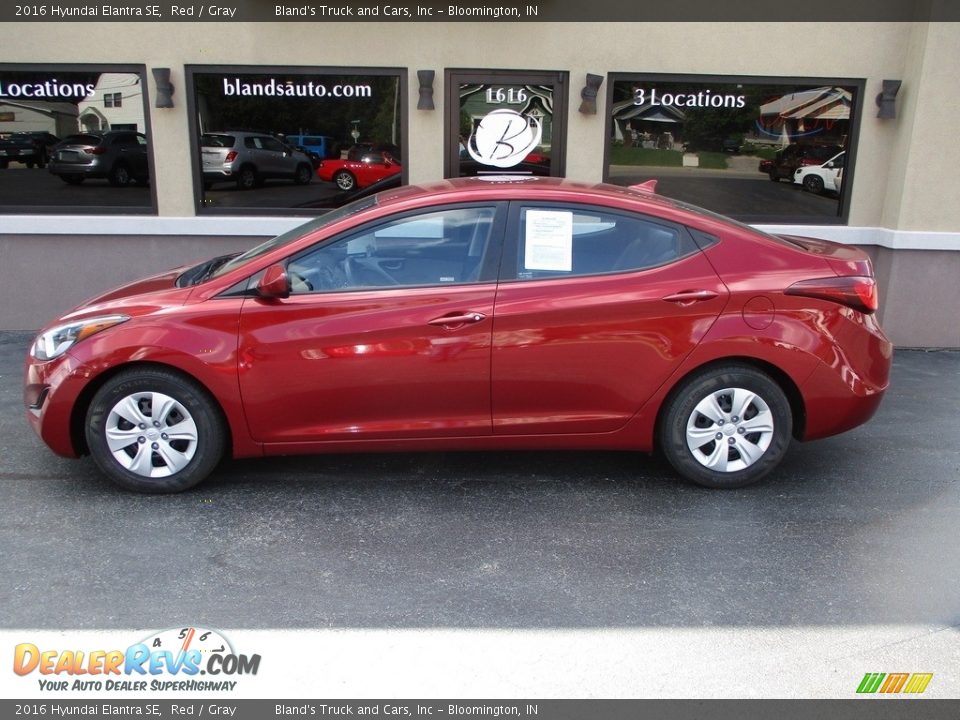 2016 Hyundai Elantra SE Red / Gray Photo #1