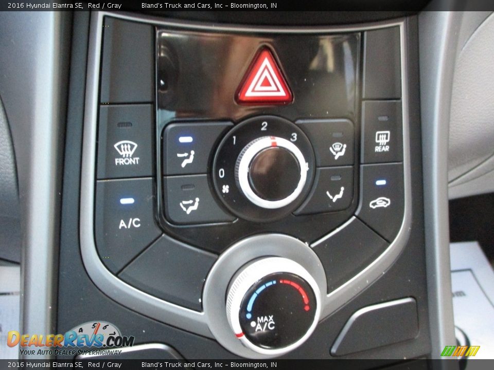 2016 Hyundai Elantra SE Red / Gray Photo #18