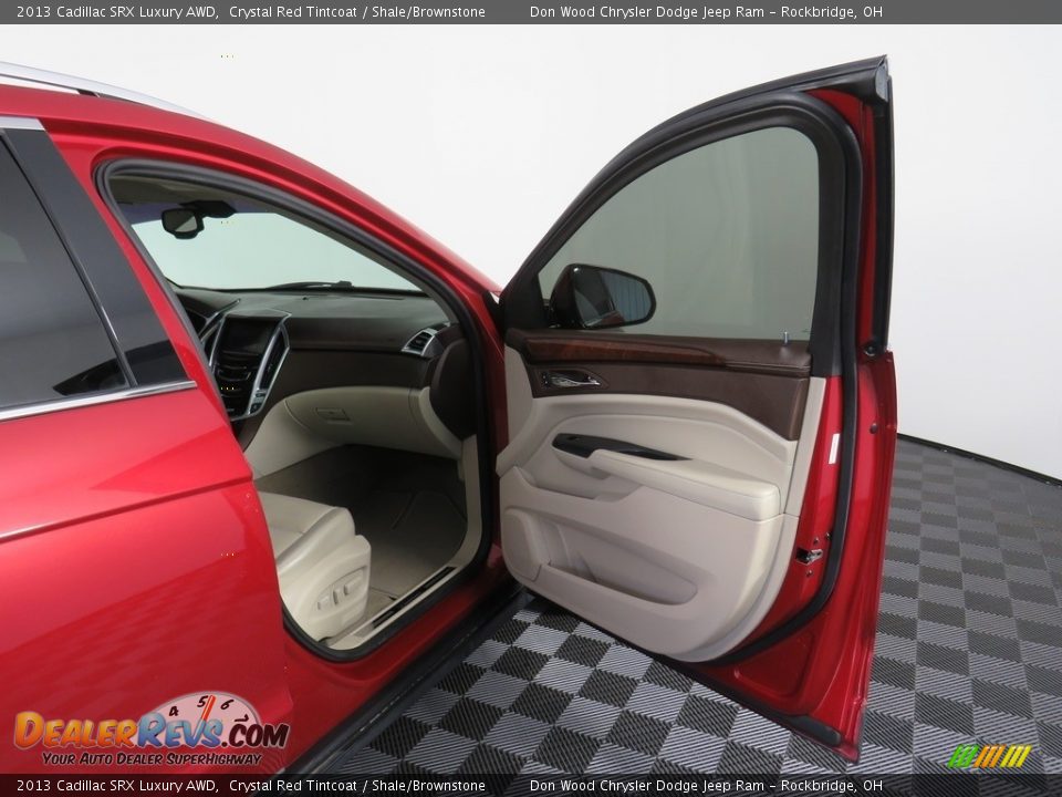2013 Cadillac SRX Luxury AWD Crystal Red Tintcoat / Shale/Brownstone Photo #31