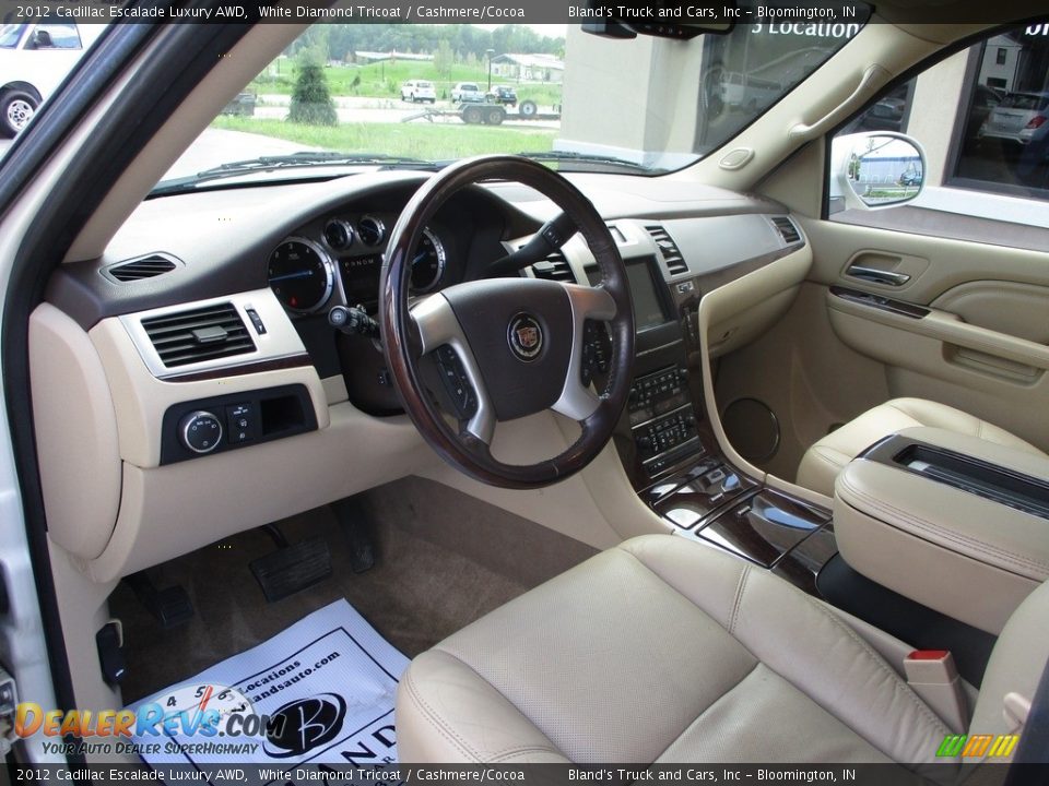 2012 Cadillac Escalade Luxury AWD White Diamond Tricoat / Cashmere/Cocoa Photo #6