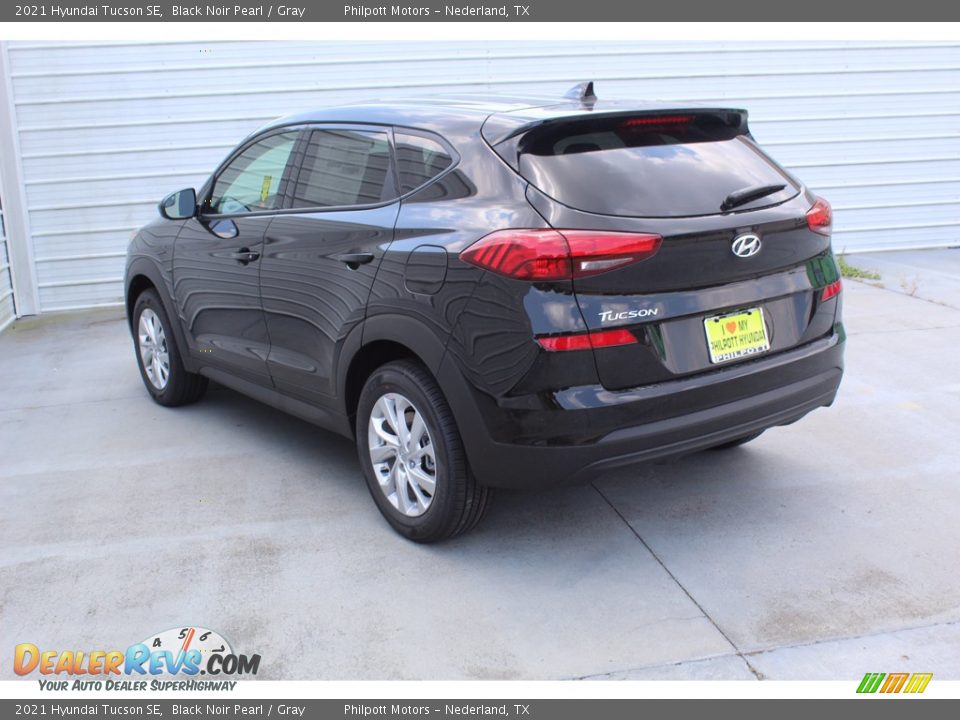 2021 Hyundai Tucson SE Black Noir Pearl / Gray Photo #6
