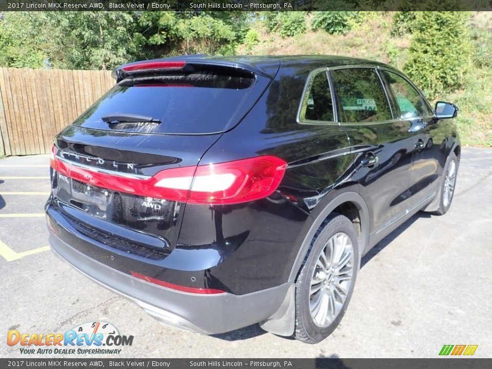 2017 Lincoln MKX Reserve AWD Black Velvet / Ebony Photo #4
