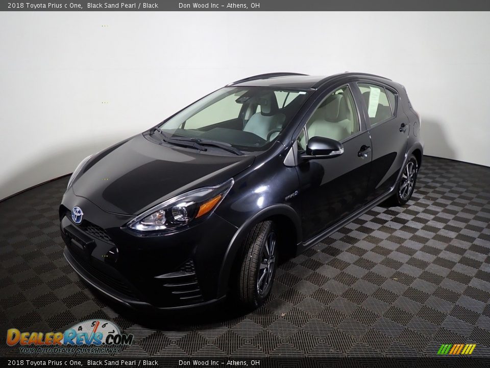 2018 Toyota Prius c One Black Sand Pearl / Black Photo #3