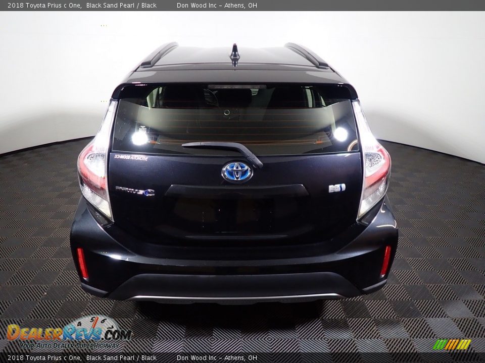 2018 Toyota Prius c One Black Sand Pearl / Black Photo #7