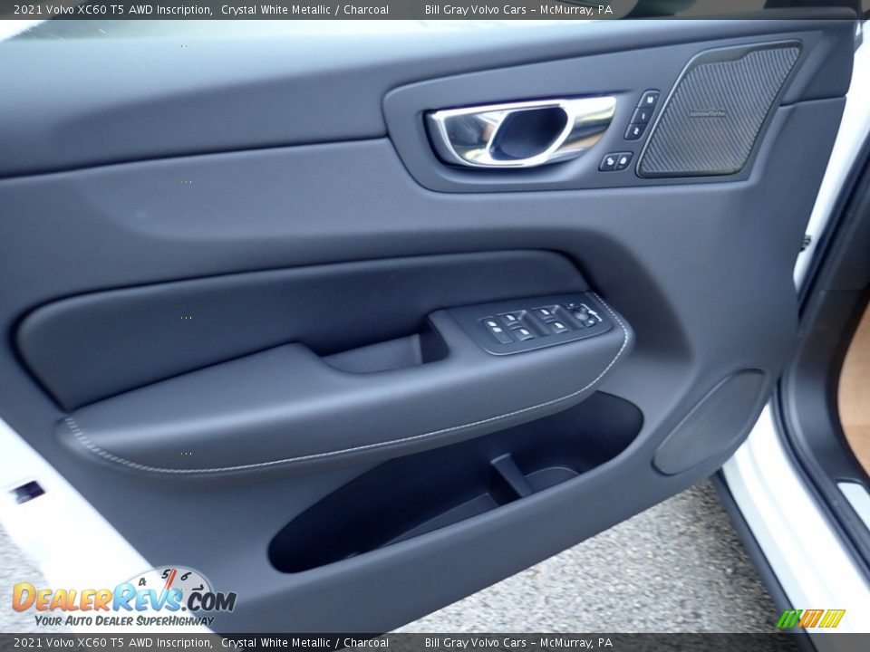 Door Panel of 2021 Volvo XC60 T5 AWD Inscription Photo #11