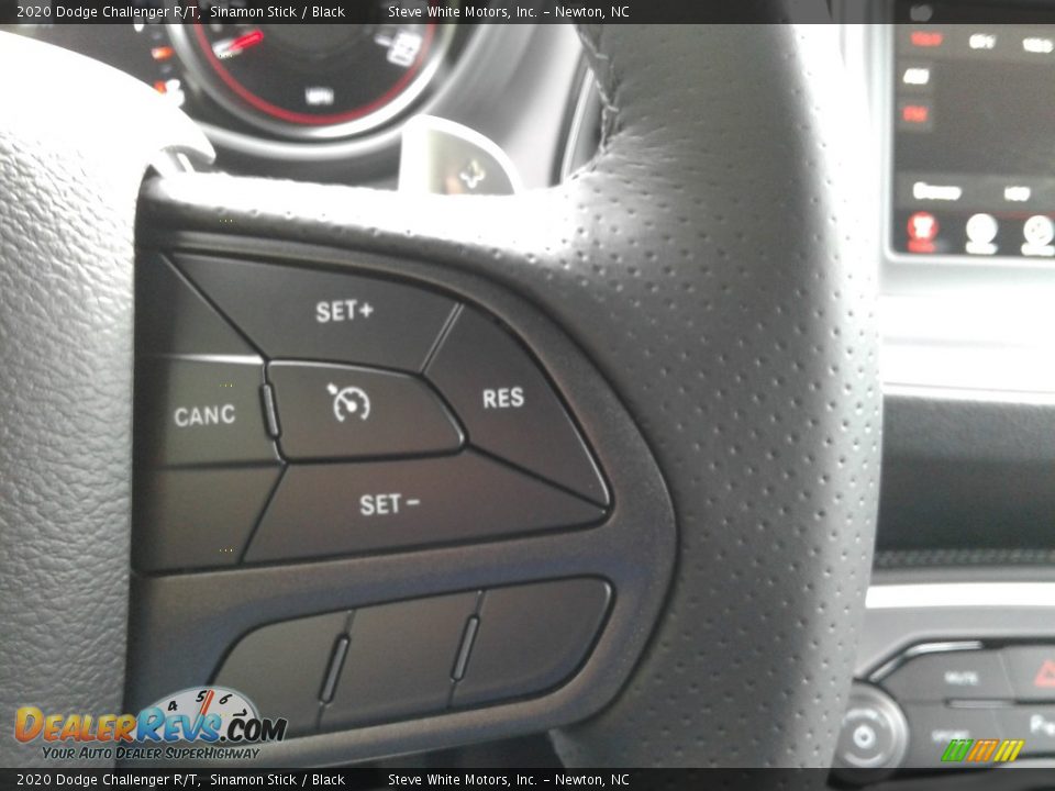 2020 Dodge Challenger R/T Steering Wheel Photo #18