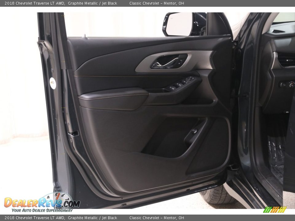 2018 Chevrolet Traverse LT AWD Graphite Metallic / Jet Black Photo #4