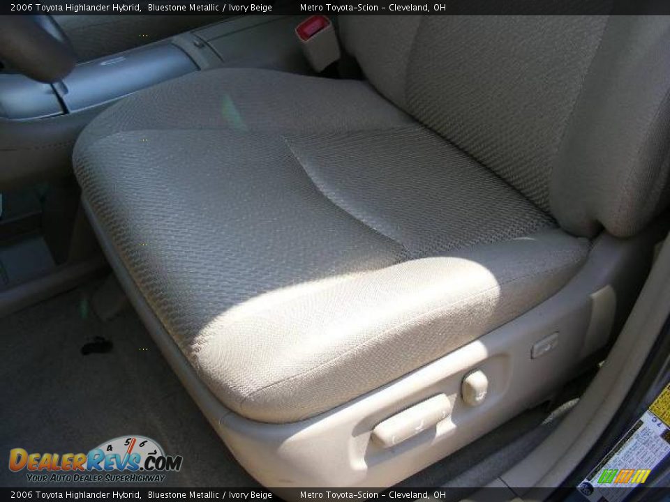 2006 Toyota Highlander Hybrid Bluestone Metallic / Ivory Beige Photo #10