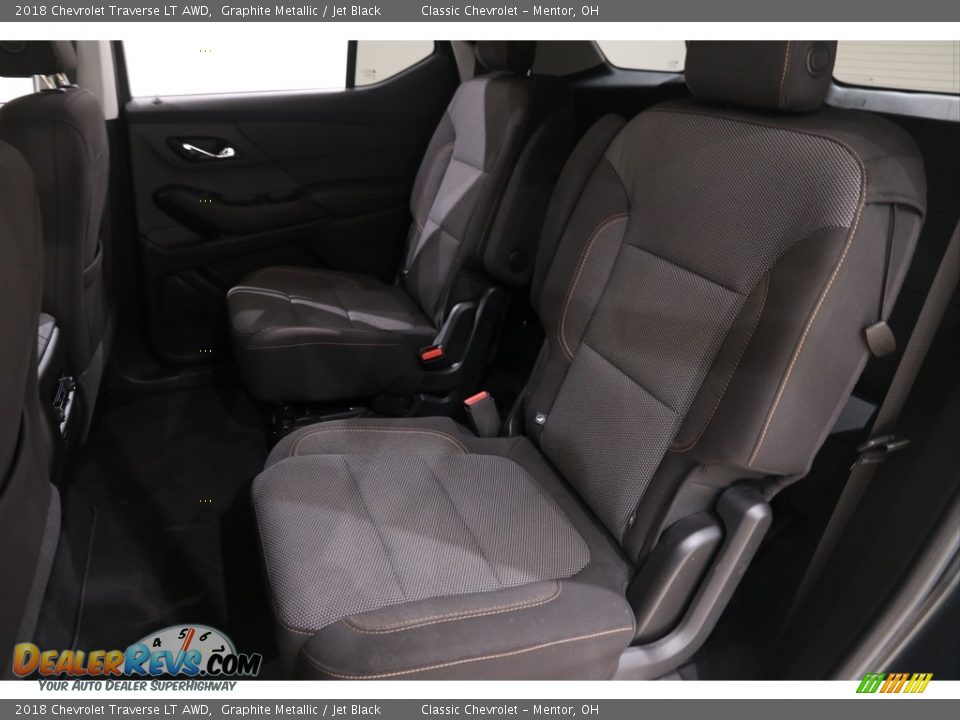 2018 Chevrolet Traverse LT AWD Graphite Metallic / Jet Black Photo #16