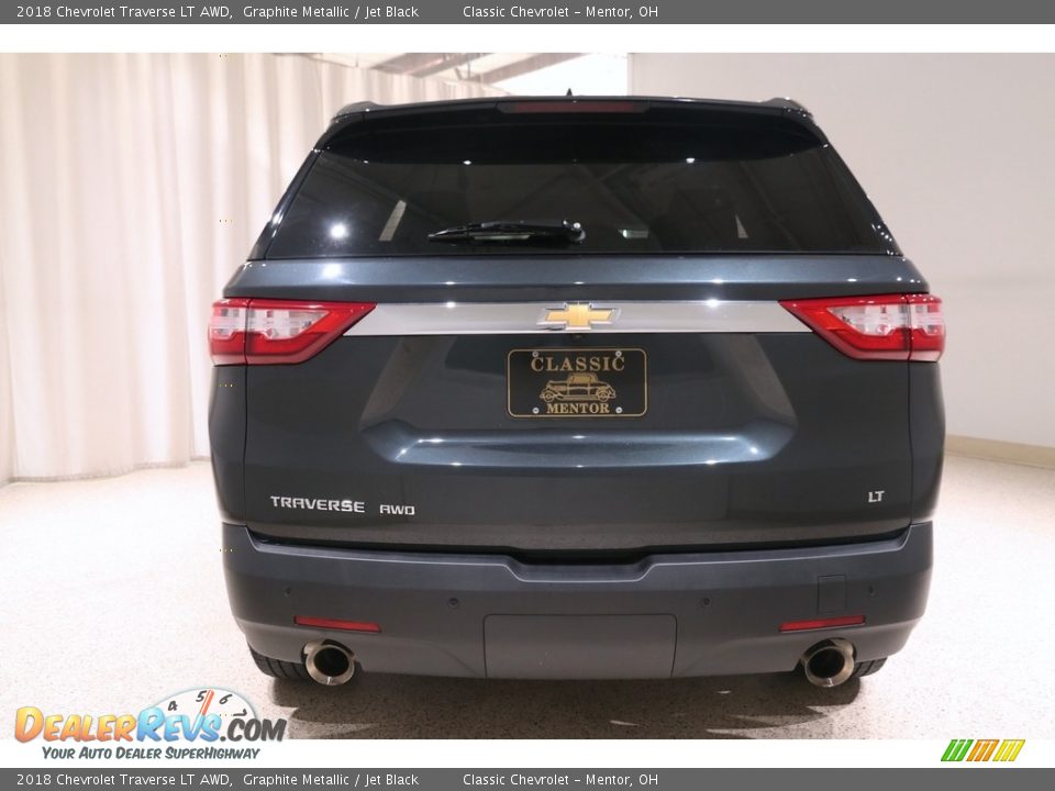 2018 Chevrolet Traverse LT AWD Graphite Metallic / Jet Black Photo #18