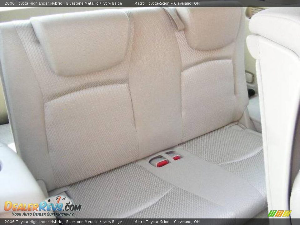 2006 Toyota Highlander Hybrid Bluestone Metallic / Ivory Beige Photo #13