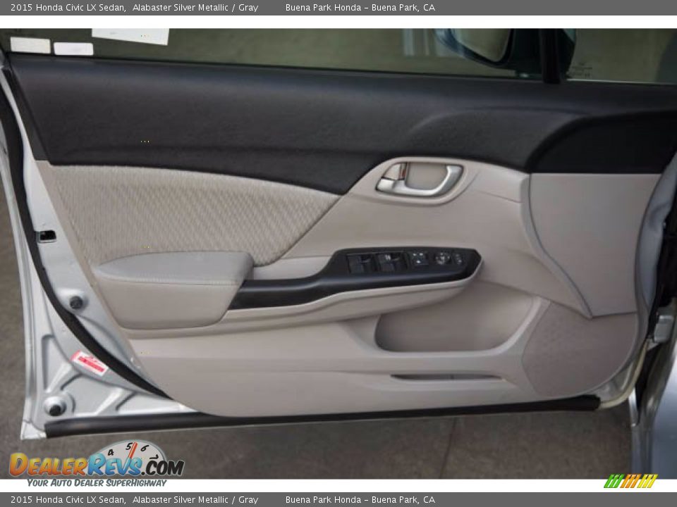2015 Honda Civic LX Sedan Alabaster Silver Metallic / Gray Photo #21