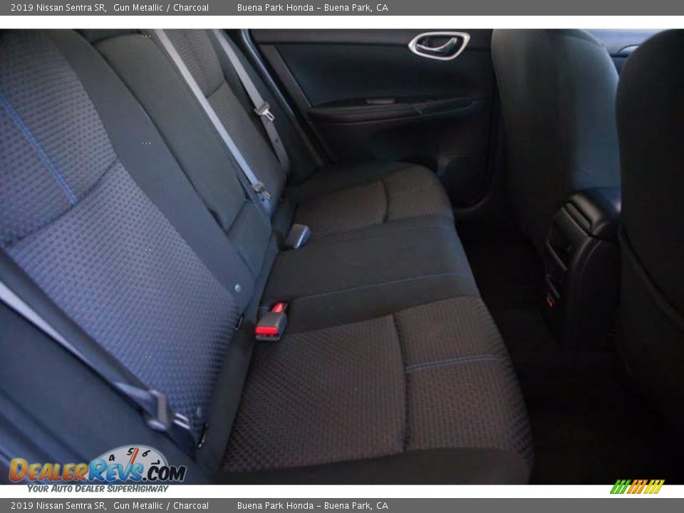 2019 Nissan Sentra SR Gun Metallic / Charcoal Photo #19