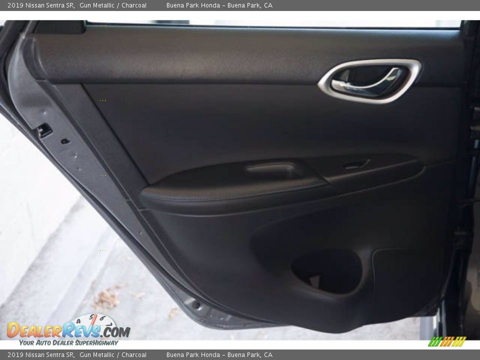 2019 Nissan Sentra SR Gun Metallic / Charcoal Photo #28
