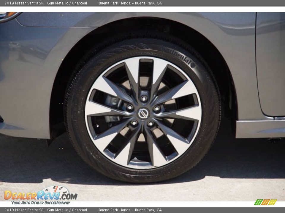2019 Nissan Sentra SR Gun Metallic / Charcoal Photo #32