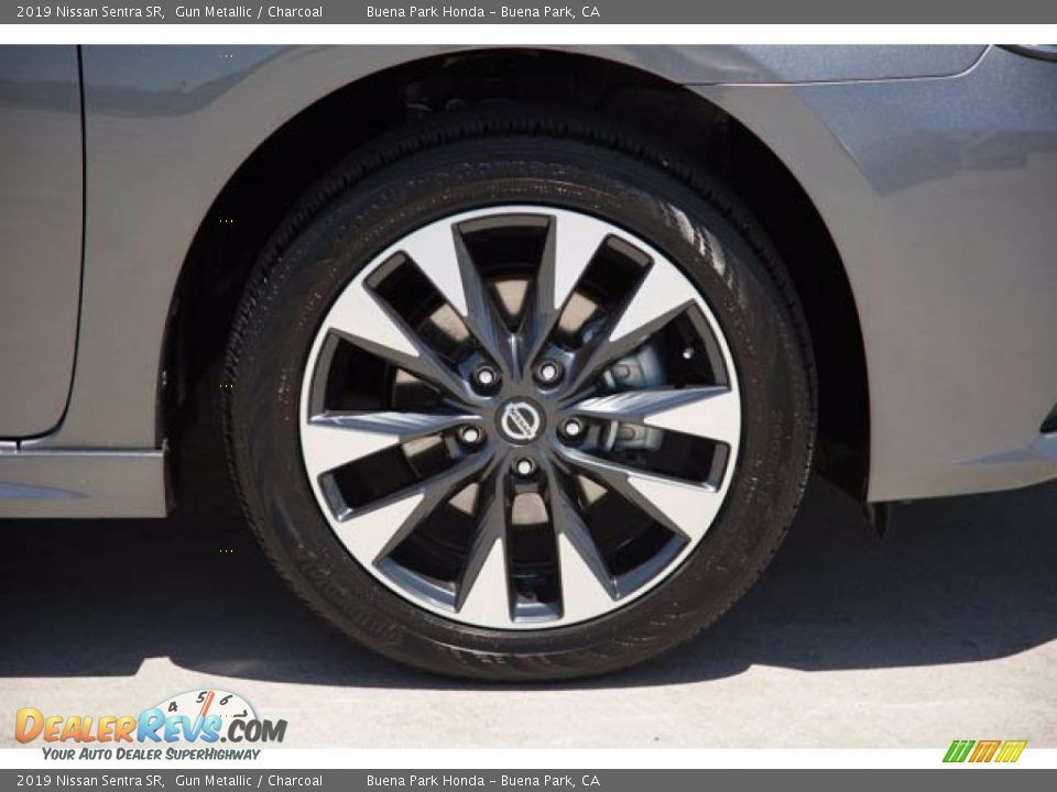 2019 Nissan Sentra SR Gun Metallic / Charcoal Photo #35
