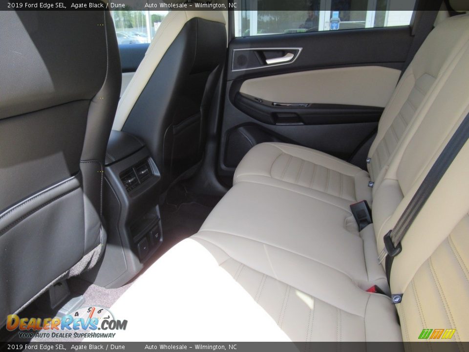 2019 Ford Edge SEL Agate Black / Dune Photo #11
