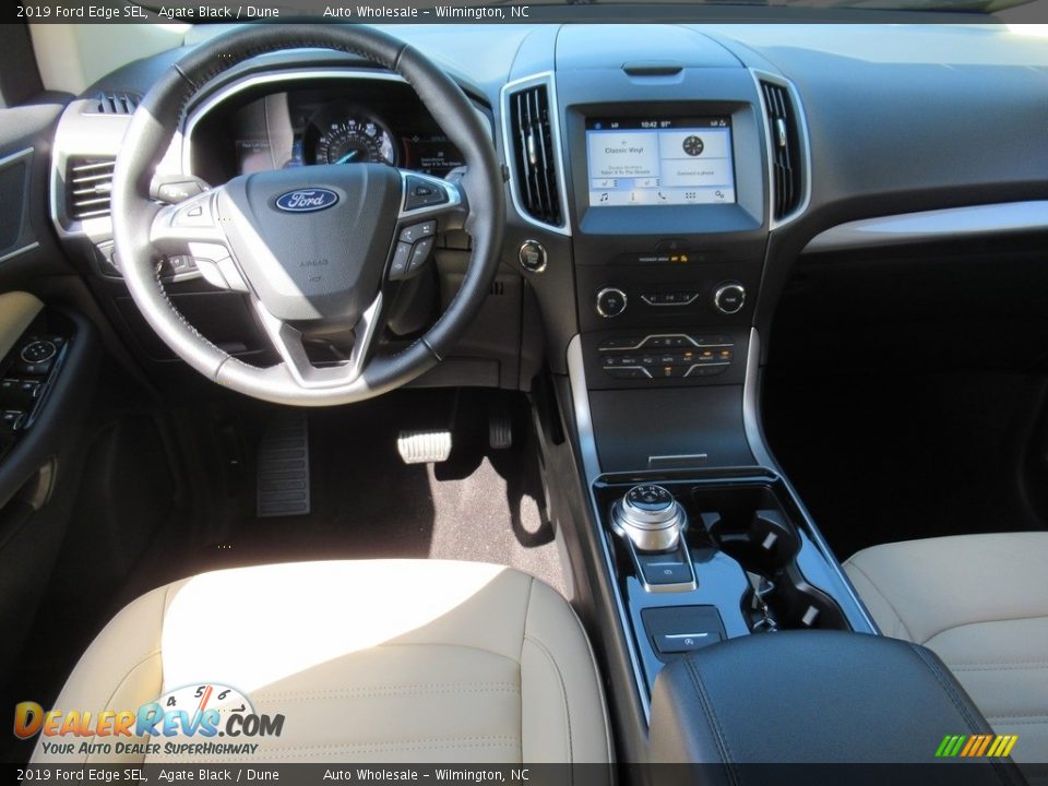 2019 Ford Edge SEL Agate Black / Dune Photo #14