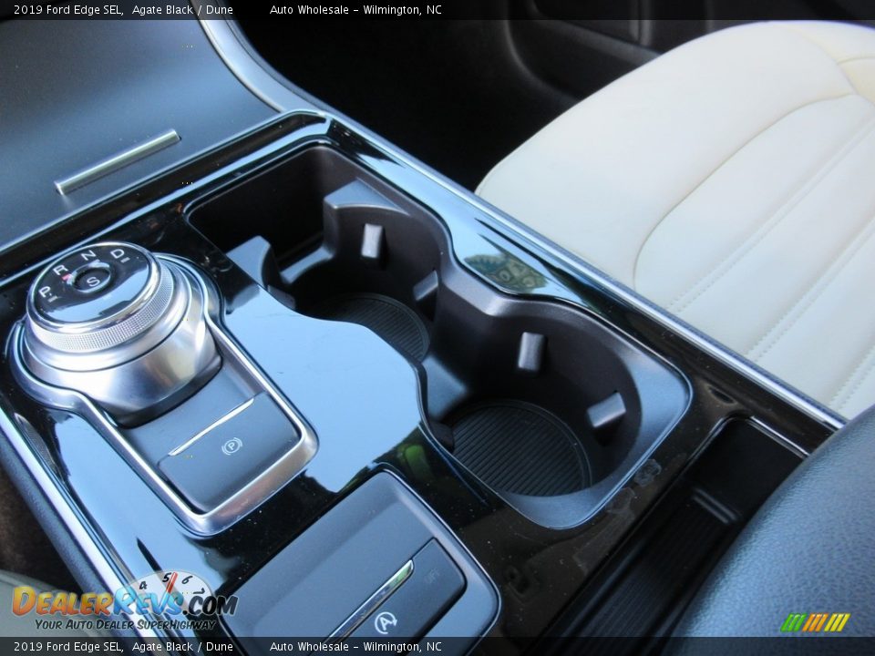 2019 Ford Edge SEL Agate Black / Dune Photo #19