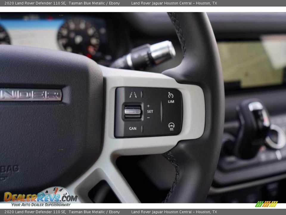 2020 Land Rover Defender 110 SE Steering Wheel Photo #21