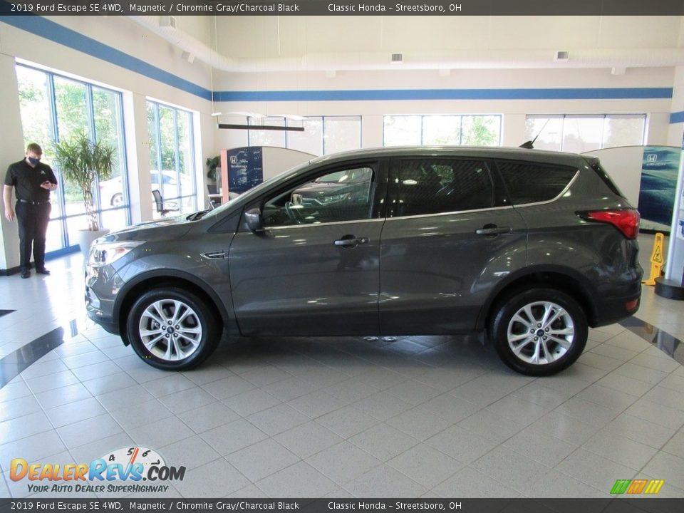 2019 Ford Escape SE 4WD Magnetic / Chromite Gray/Charcoal Black Photo #2
