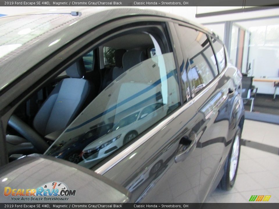 2019 Ford Escape SE 4WD Magnetic / Chromite Gray/Charcoal Black Photo #8