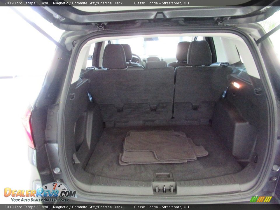 2019 Ford Escape SE 4WD Magnetic / Chromite Gray/Charcoal Black Photo #33