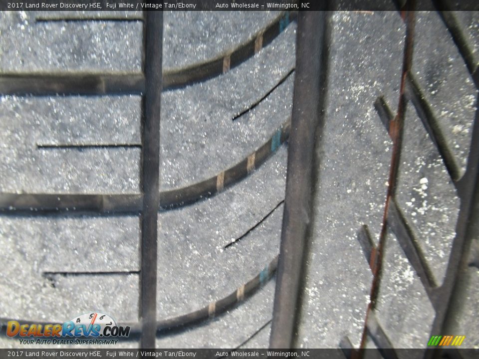 2017 Land Rover Discovery HSE Fuji White / Vintage Tan/Ebony Photo #8
