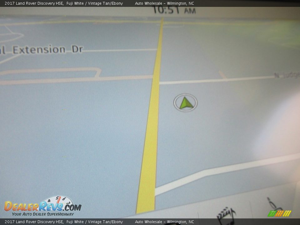 2017 Land Rover Discovery HSE Fuji White / Vintage Tan/Ebony Photo #16