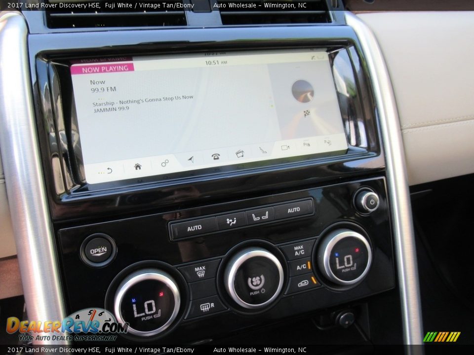 2017 Land Rover Discovery HSE Fuji White / Vintage Tan/Ebony Photo #17
