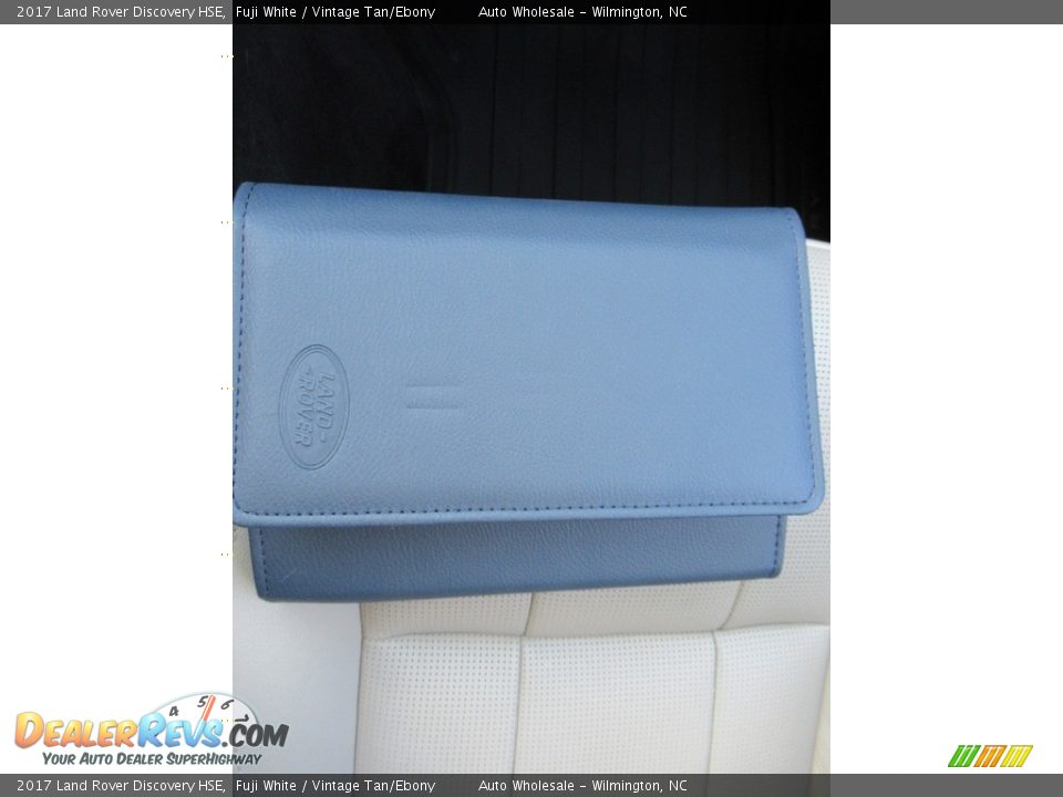 2017 Land Rover Discovery HSE Fuji White / Vintage Tan/Ebony Photo #20