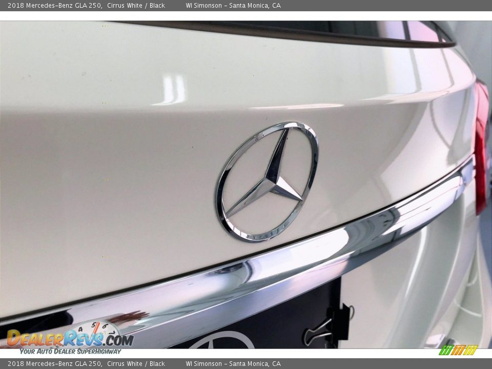 2018 Mercedes-Benz GLA 250 Cirrus White / Black Photo #7