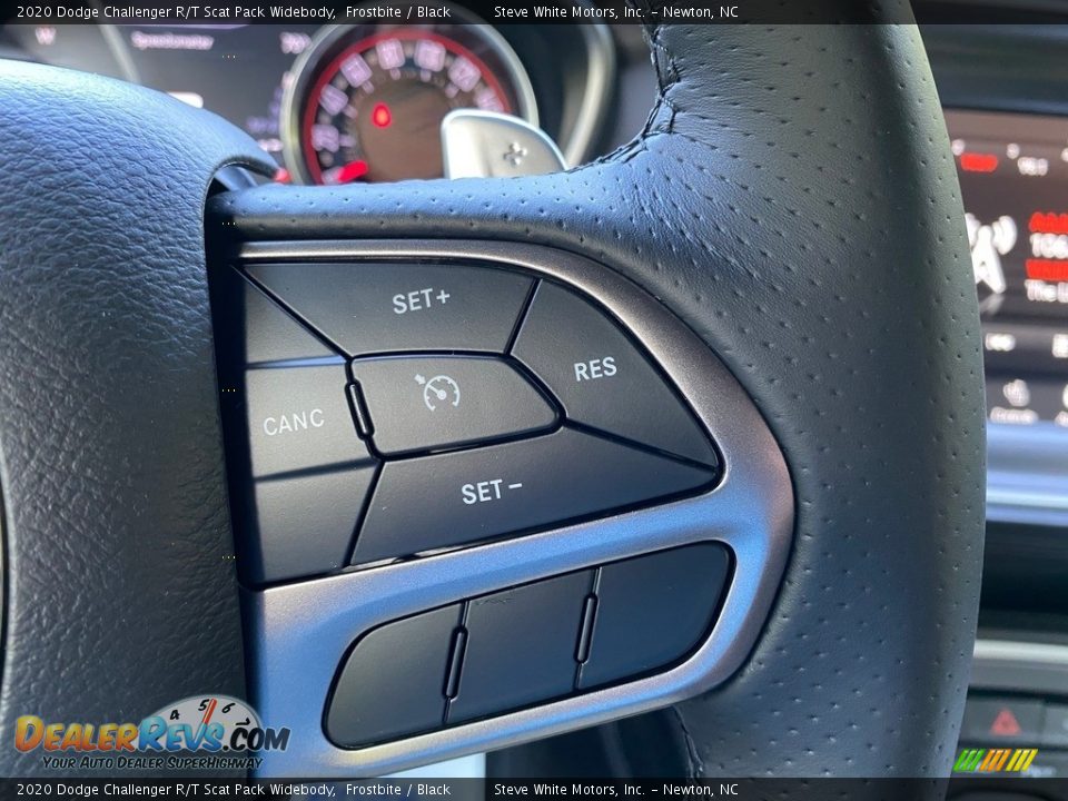 2020 Dodge Challenger R/T Scat Pack Widebody Steering Wheel Photo #18