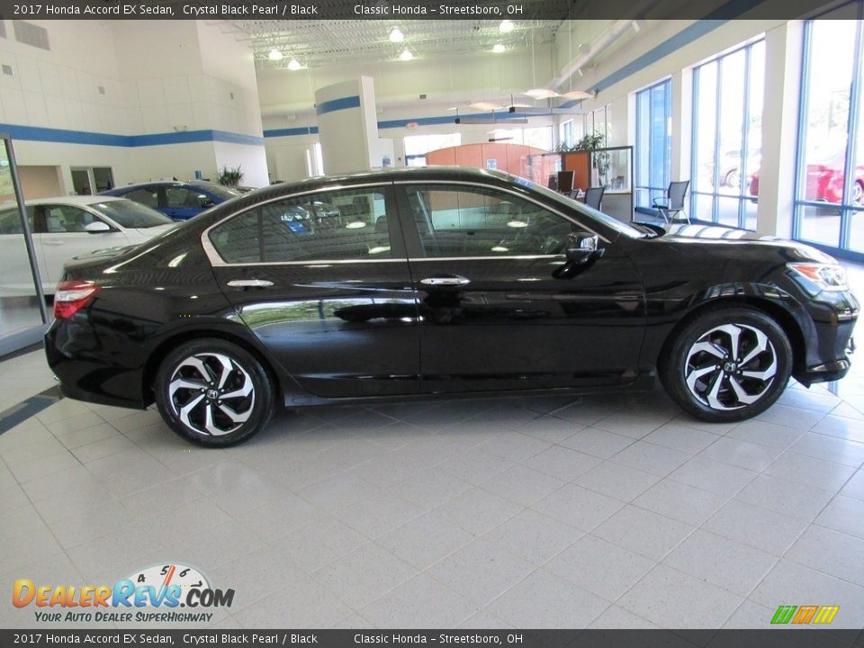 2017 Honda Accord EX Sedan Crystal Black Pearl / Black Photo #5