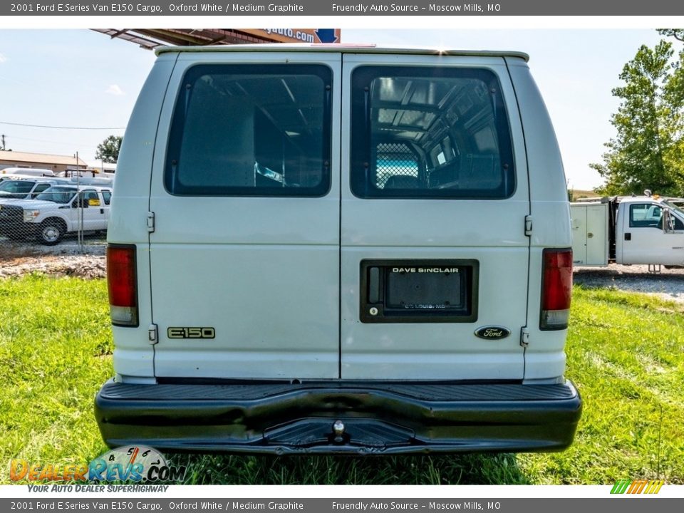 2001 Ford E Series Van E150 Cargo Oxford White / Medium Graphite Photo #9