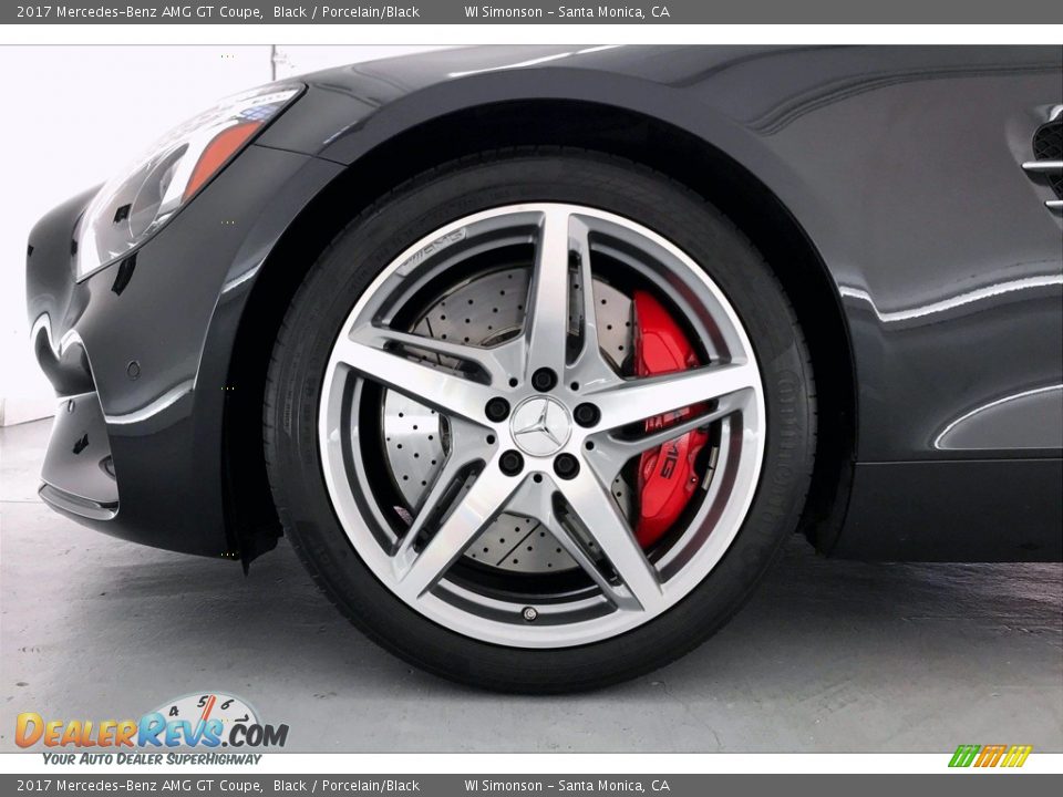 2017 Mercedes-Benz AMG GT Coupe Black / Porcelain/Black Photo #7