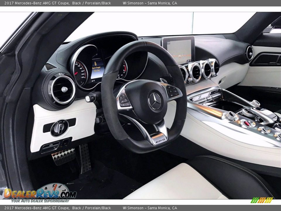 2017 Mercedes-Benz AMG GT Coupe Black / Porcelain/Black Photo #18