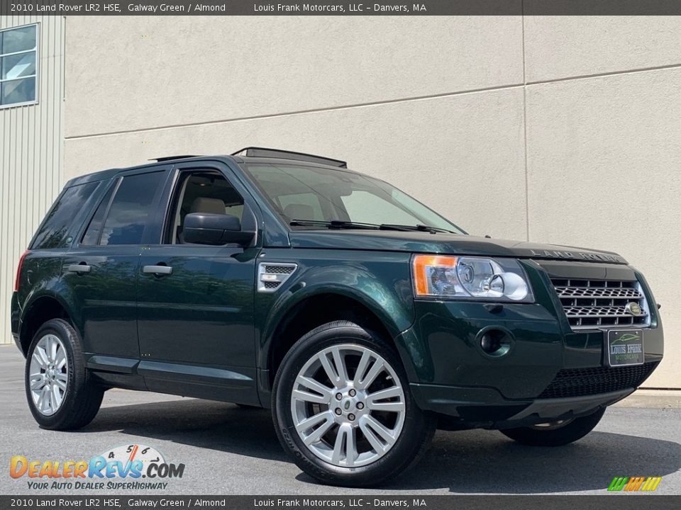 Front 3/4 View of 2010 Land Rover LR2 HSE Photo #2